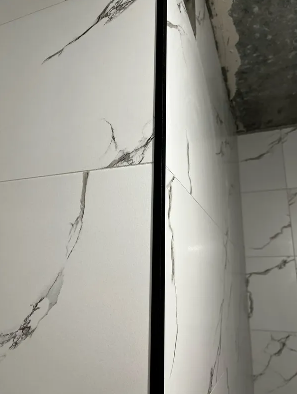 Угол декоративный Уп 06-27.2700.556 (20х20 мм)