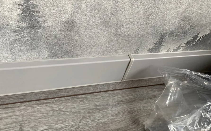 Плинтус округлый ПВХ Дюра ИДЕАЛ 80мм 2,2м  001 Белый