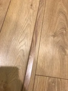 Алюминиевый  ламинированный профиль ПТ-40 (T34B246-1) сосна полярная 2,7 м