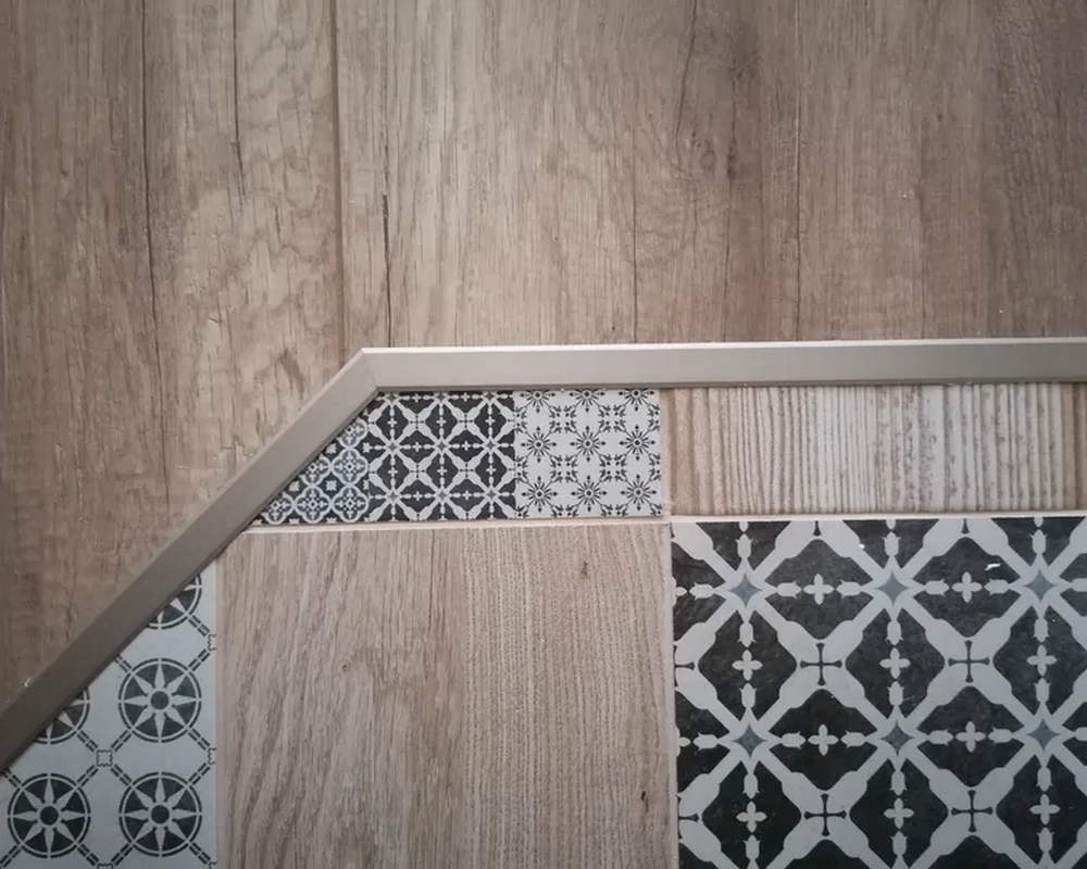 Порог одноуровневый ПС 09.2700.242л Шампань