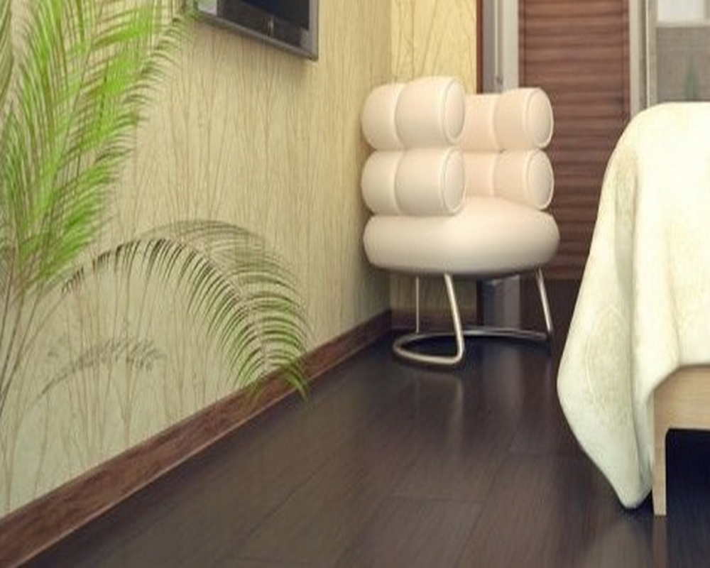 Плинтус ПВХ с кабель-каналом Рико Лео 122 Дуб мореный