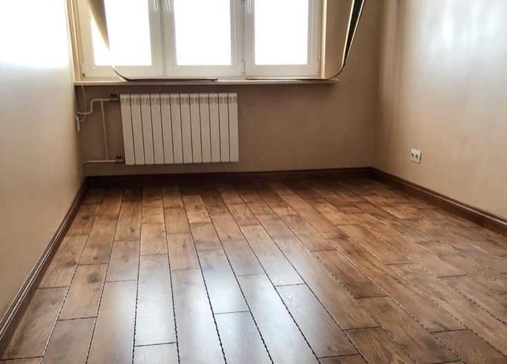 Плинтус напольный Arbiton Integra 09 Дуб Классический