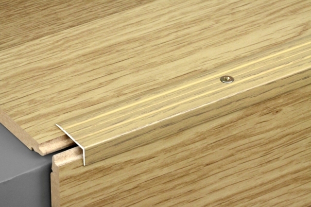 Порог угловой ПУ 01.1800.042л Шампань