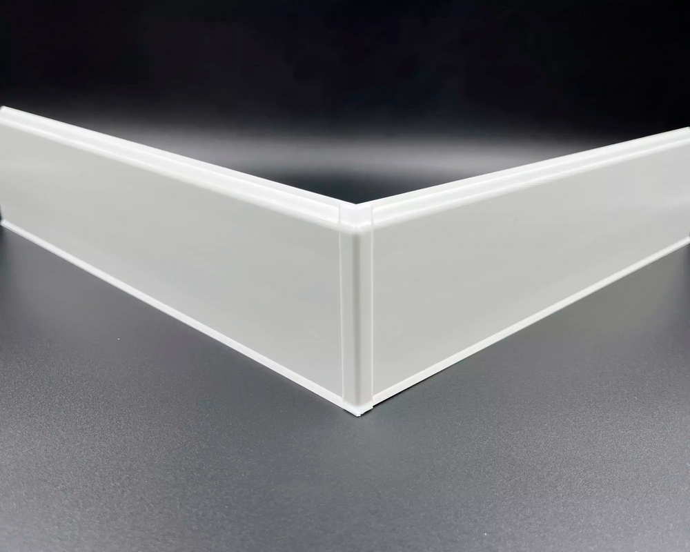 Плинтус прямоугольный ПВХ Идеал Дюра  80мм 2,2м 093 Графит