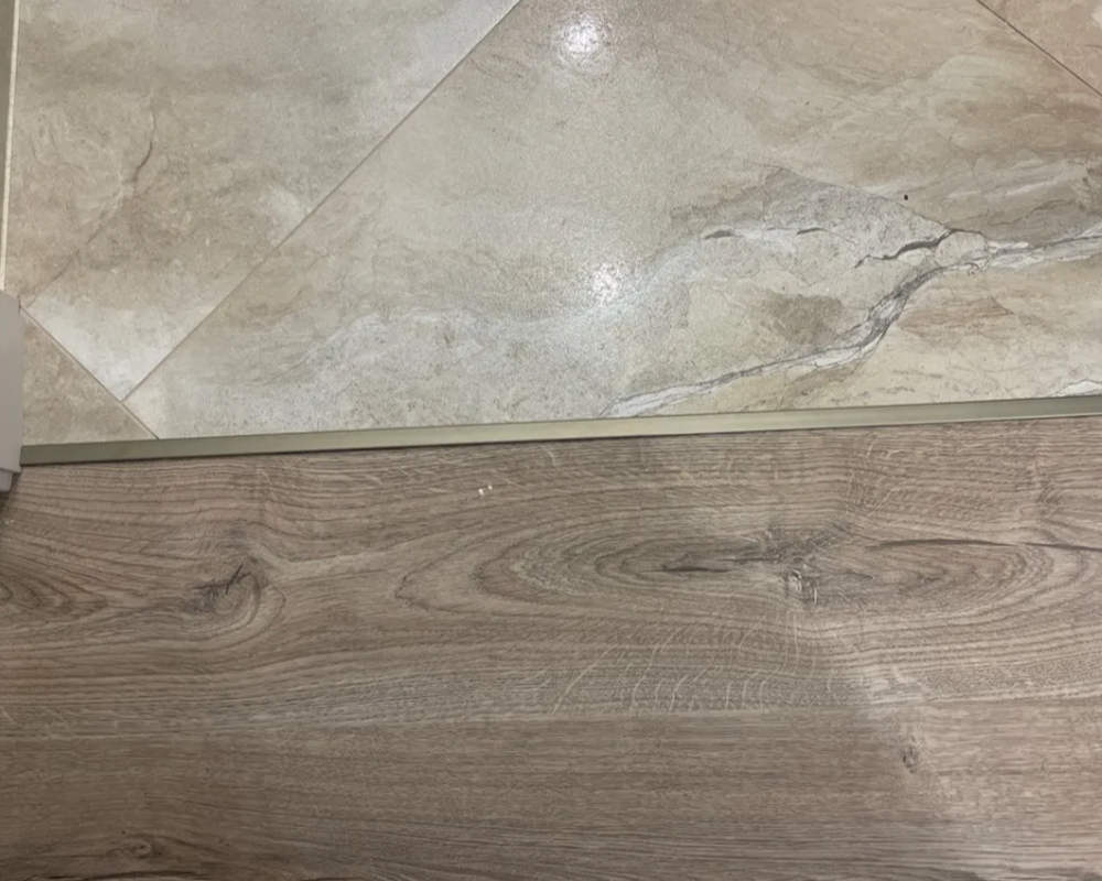 Порог одноуровневый ПС 09.2700.242л Шампань