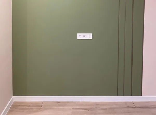 Полоса алюминиевая 15х1,5 мм браш бронза-светлая/глянец 2,7 м