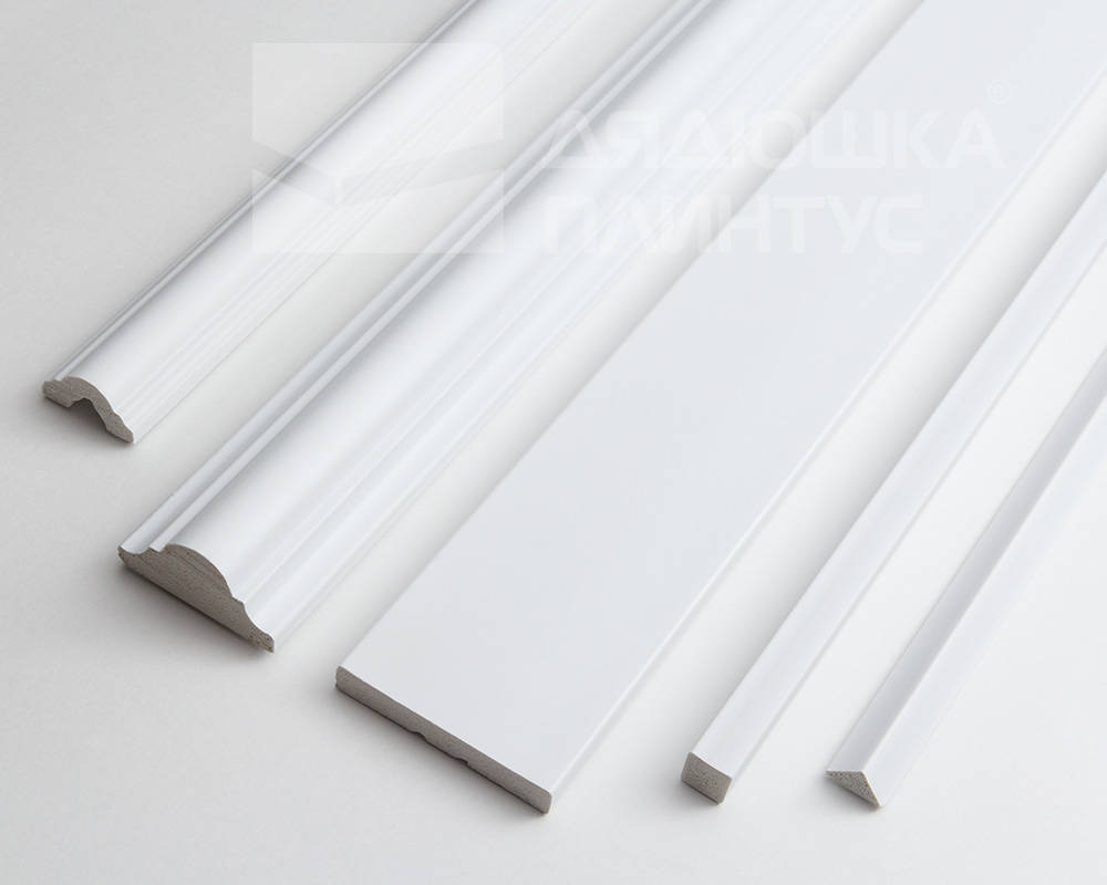 Молдинг Волшебная палочка MSST 105 25*12,5*2000 мм Покраска под заказ