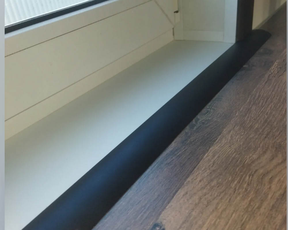 Самоклеящийся порог ЛС 35.900.4077 Махагон