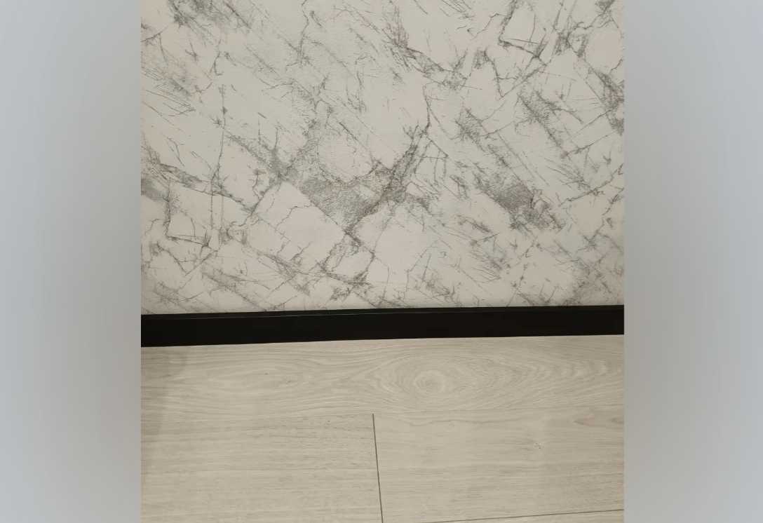 Плинтус МДФ Лука Пл 80МДФ.2700.Point line 24033 Черное дерево