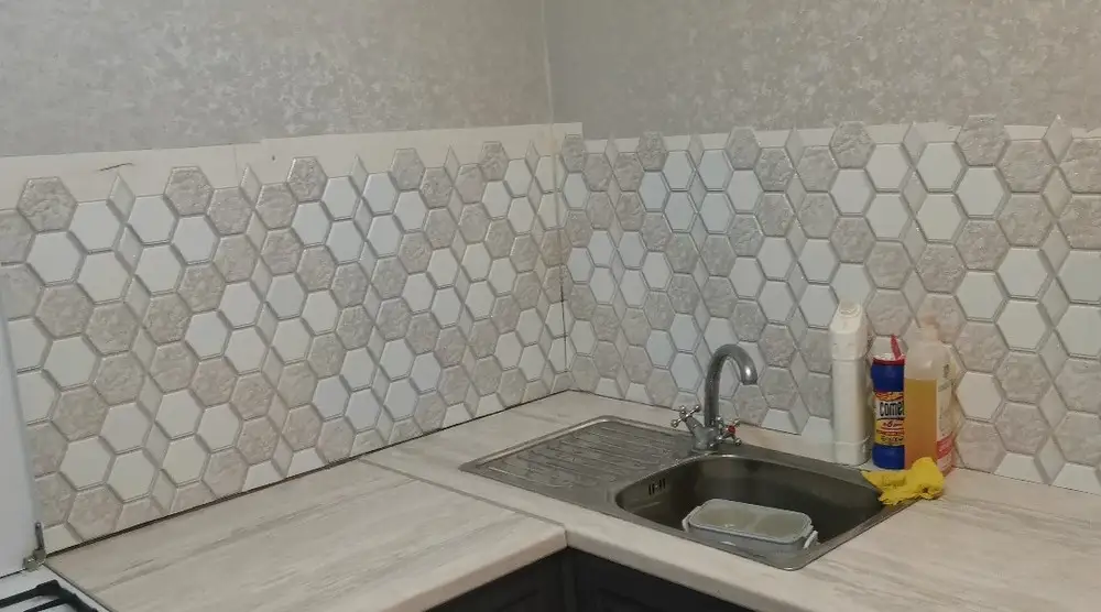 Панель ПВХ ГРЕЙС 973*492 10шт/уп Шестигранник Орхидеи. Цена указана за 4,8 м²