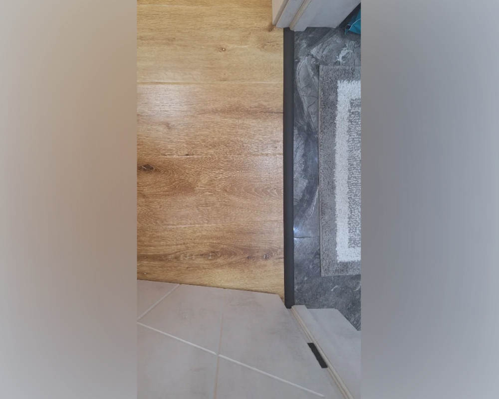 Самоклеящийся порог ЛС 35.900.4077 Махагон