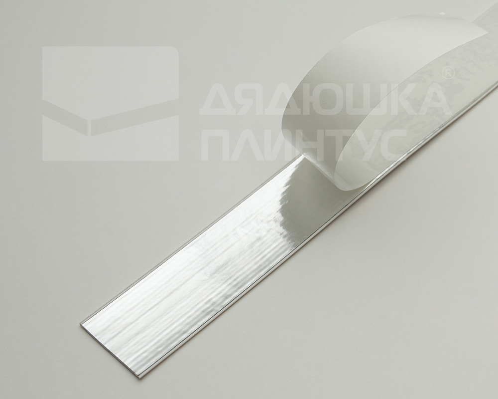 Плинтус эластичный на клеевой основе ПВХ Dollken WLK20 20мм х 15мм. 0110 Черный