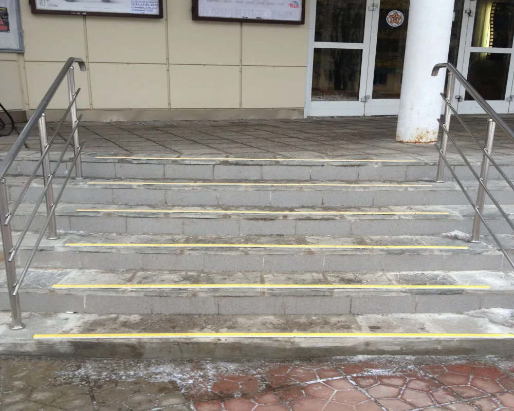 Порог одноуровневый ПС 08.900.001 Без покрытия