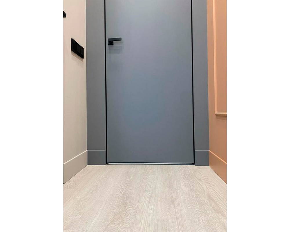 Плинтус ПОЛИСТИРОЛ HI WOOD B90V2 90мм х 14мм х 2,0м. Окраска включена в стоимость