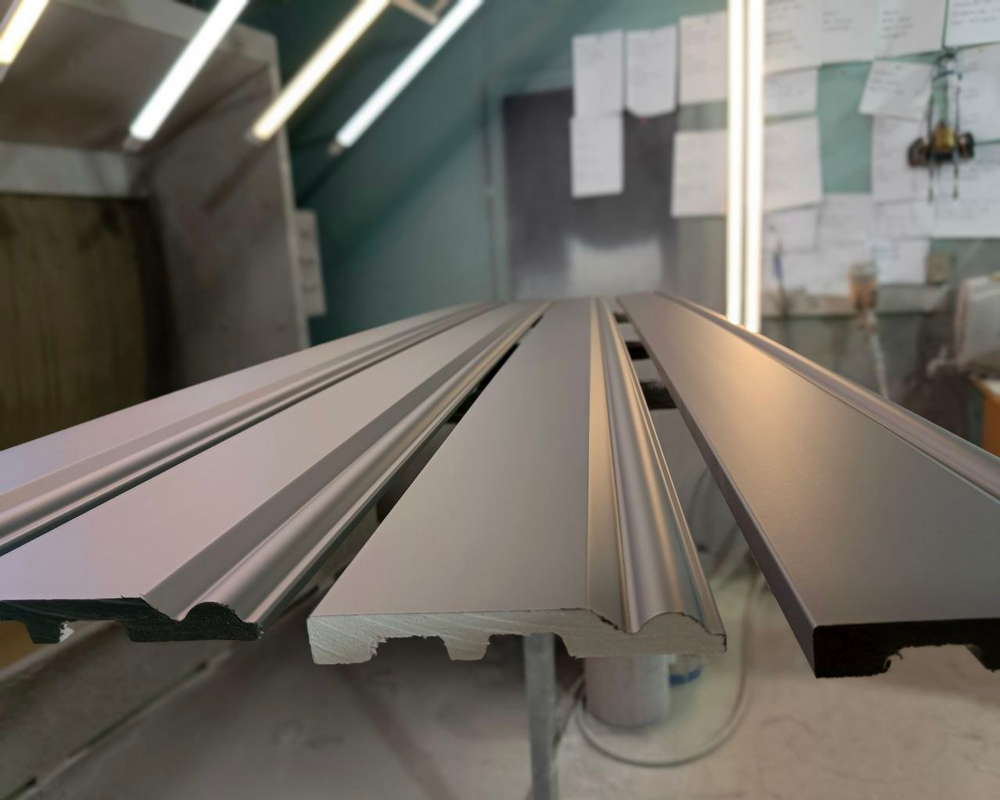 Плинтус NMC FO1 Wallstyl 120*15*2000. Окраска включена в стоимость