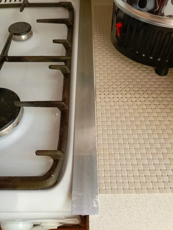 Тавр 20х20 мм Тп 04.2000.504л Бронза. Цена за 5 штук.