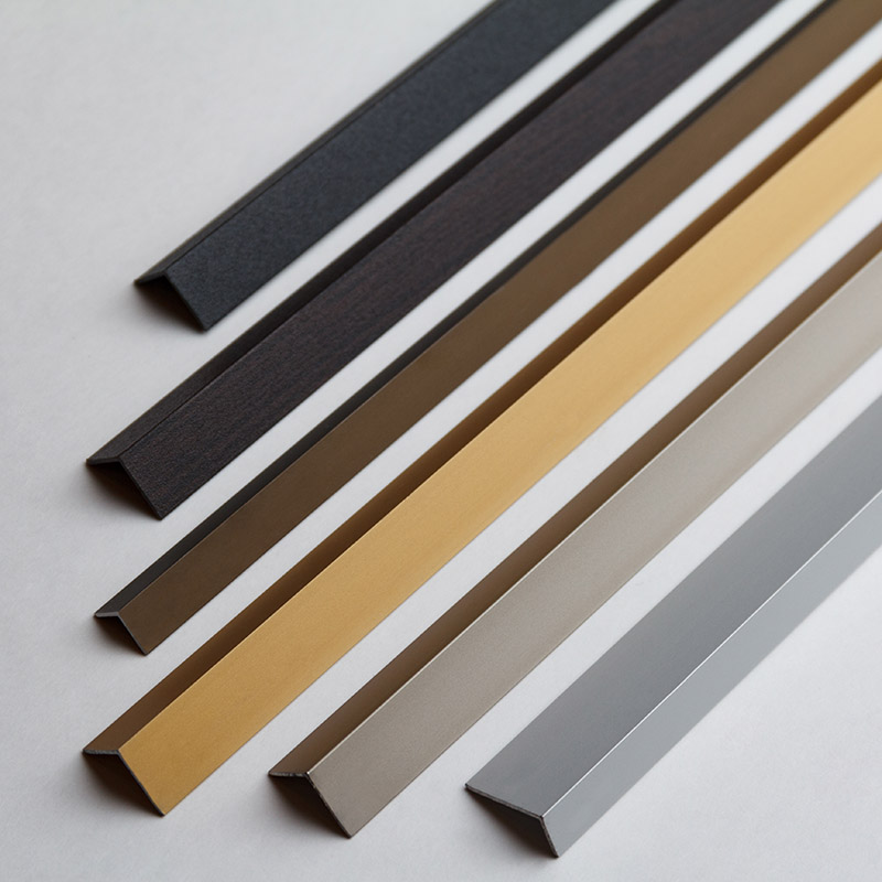 Угол декоративный Уп 06-27.2700.501л