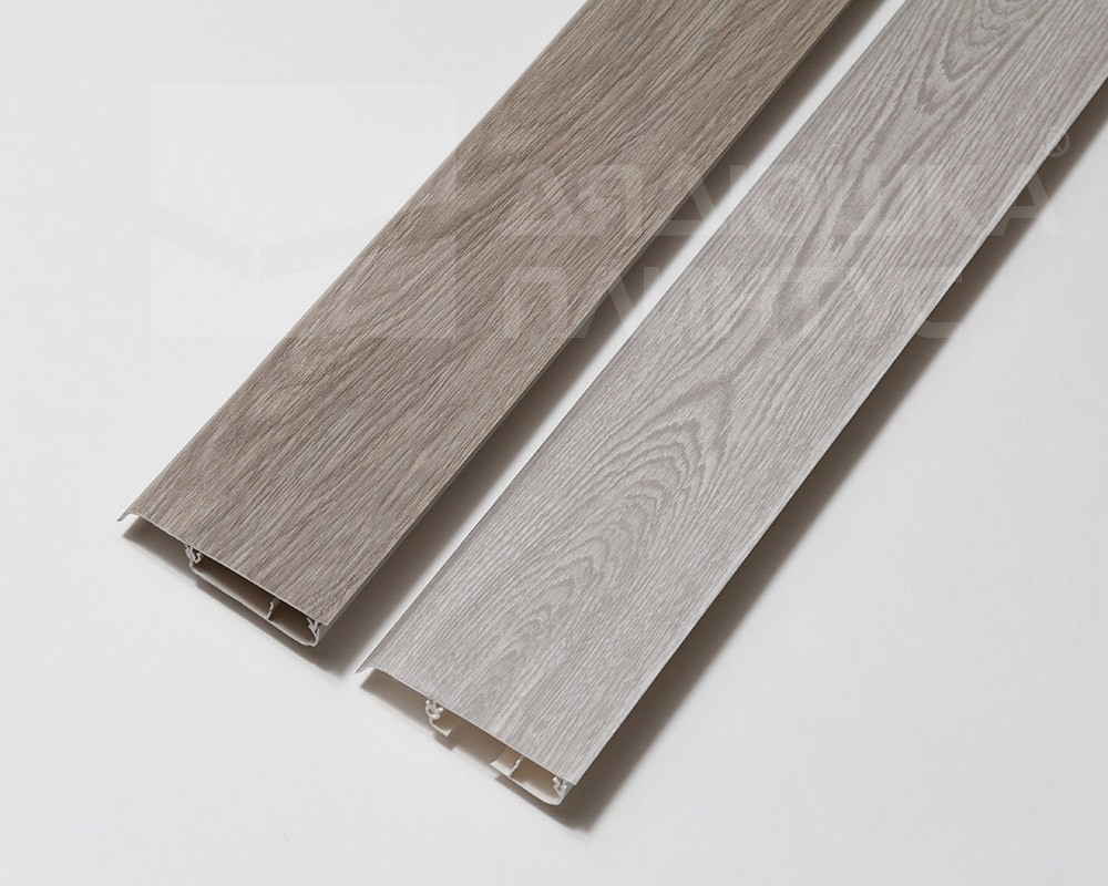 Плинтус ПВХ Salag Lima 72мм 2,5м. Белый