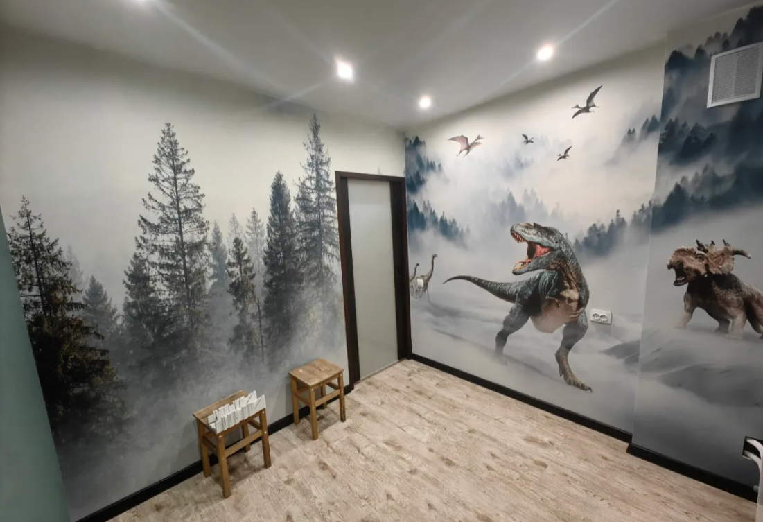 Плинтус ПВХ со съемной панелью Идеал Деконика 70 мм 548 Лофт серый